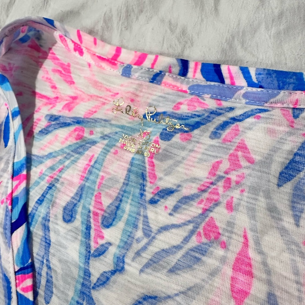 XS Lilly Pulitzer Etta Top in Kaleidoscope Coral - Picture 5 of 6